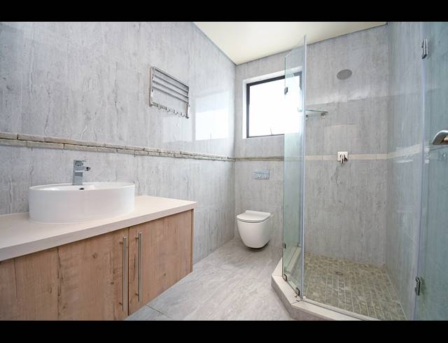 4 BEDROOM HOUSE FOR SALE IN BEDFORDVIEW